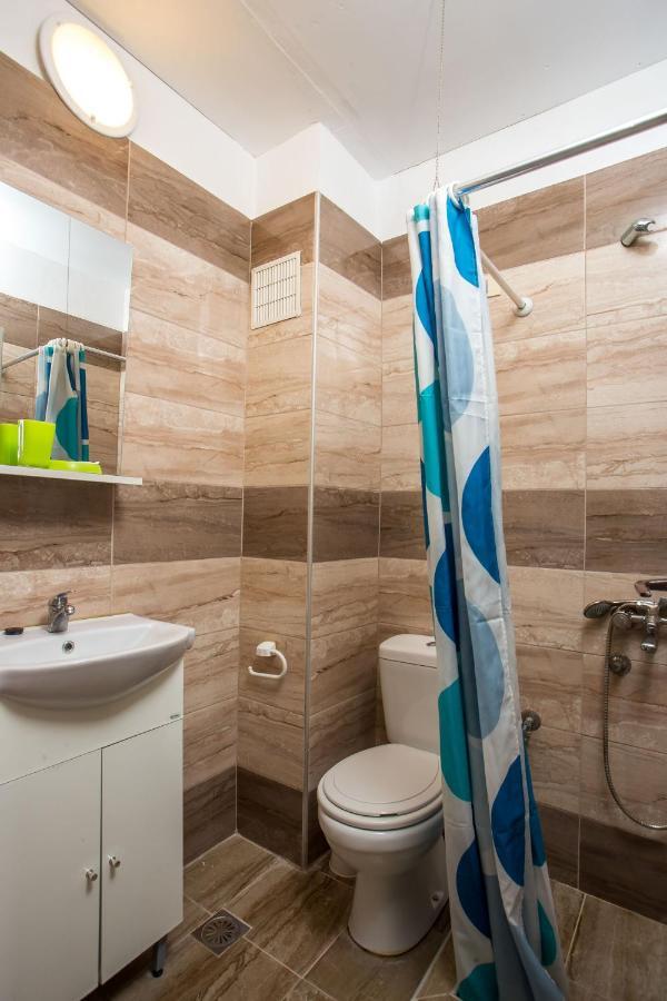 Nikos Bnb فاليراكي المظهر الخارجي الصورة
