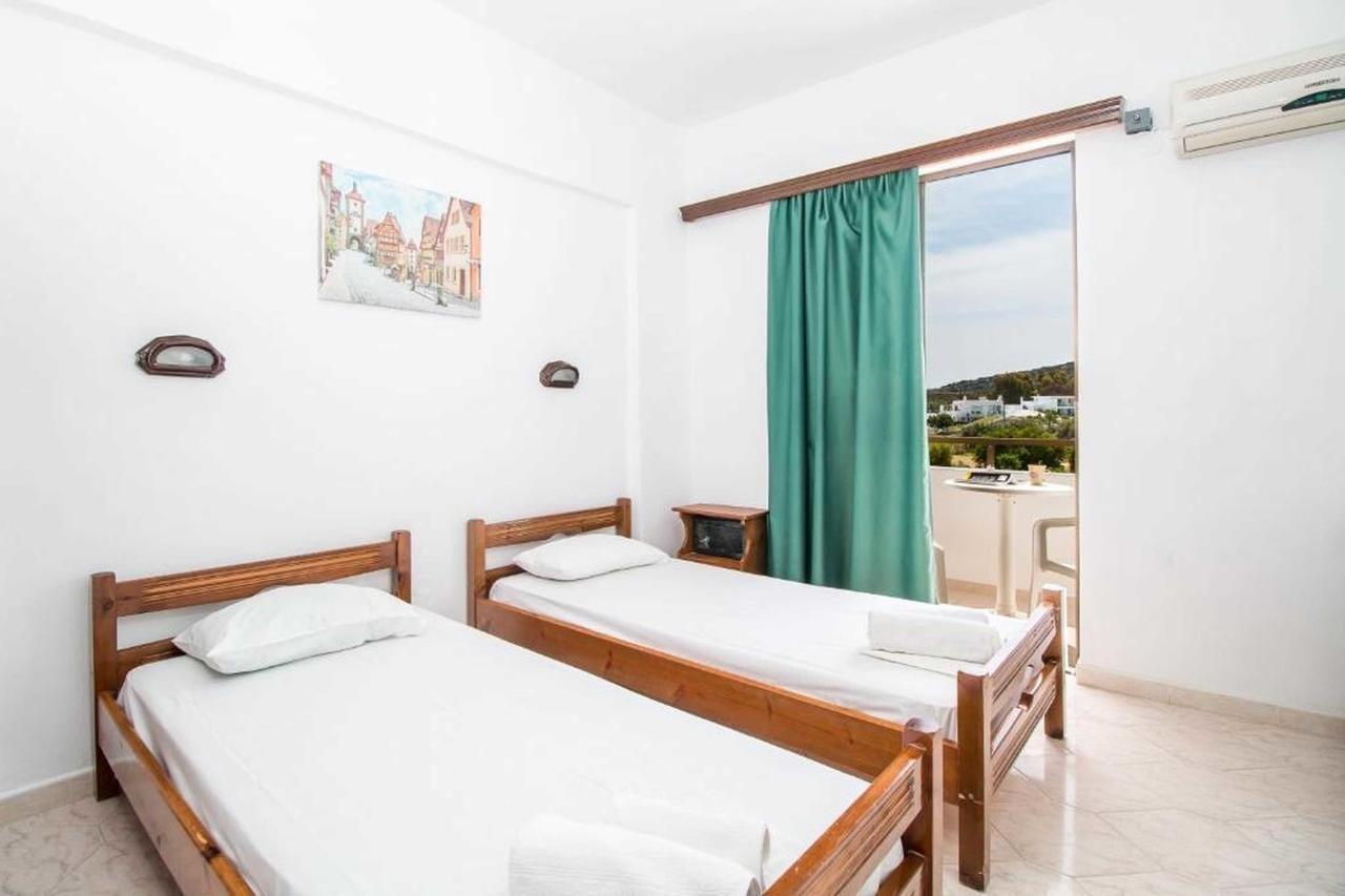 Nikos Bnb فاليراكي المظهر الخارجي الصورة