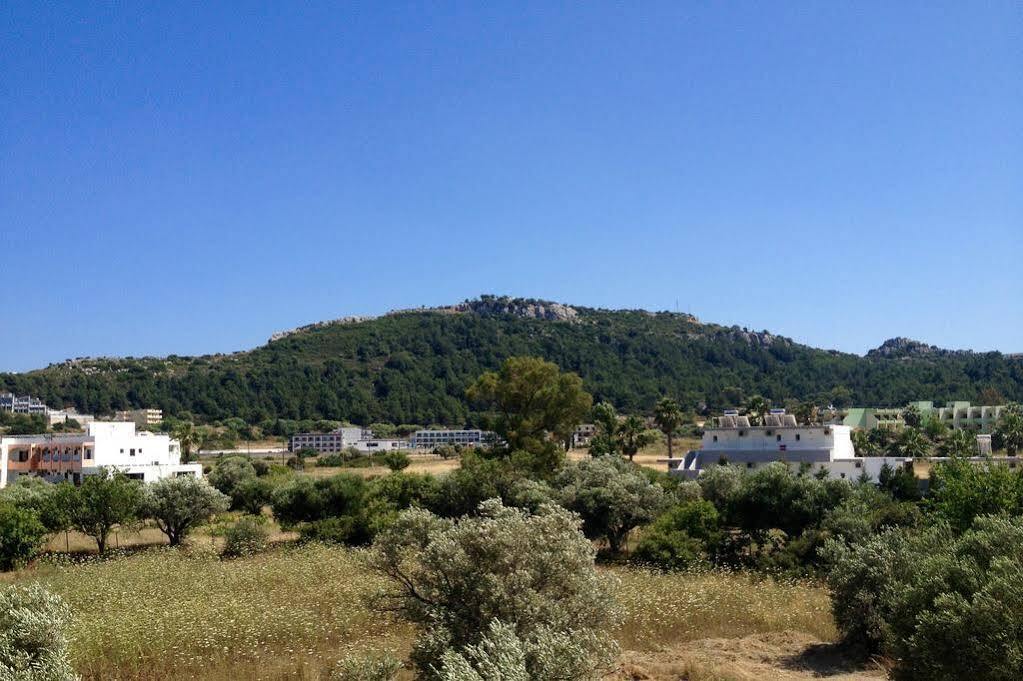 Nikos Bnb فاليراكي المظهر الخارجي الصورة