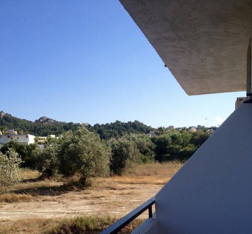 Nikos Bnb فاليراكي المظهر الخارجي الصورة